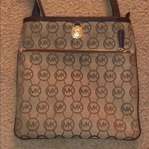 Michael kors cross body bag